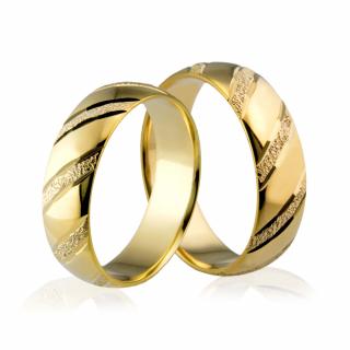 Obrączki ślubne złote półokrągłe z nacięciami - Au-608