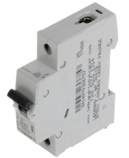 LEGRAND Wyłącznik nadprądowy bezpiecznik typu S191 B20A RX3 (S301) 6kA AC