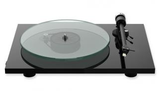 Pro-Ject T2 turntable, Sumiko Rainier MM Color: Black-black gloss