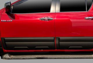 Nakładki na drzwi dokładki Toyota Hilux 2016-
