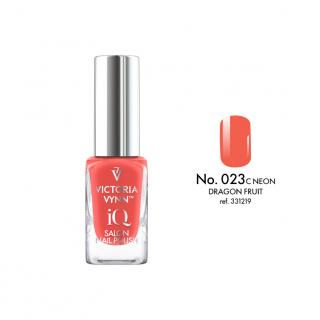 Lakier klasyczny iQ Nail Polish 023 DRAGON FRUIT Victoria Vynn - 9 ml