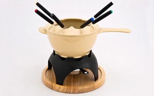 Zestaw do fondue MIXTE Chasseur żeliwny emaliowany (waniliowy krem)