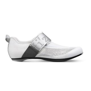 Buty triathlonowe FIZIK TRETRY TRANSIRO HYDRA AEROWEAVE CARBON WHITE - SILVER