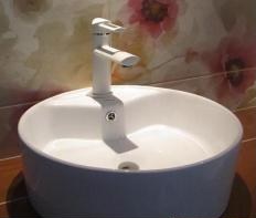 # Umywalka okrągła nakładana na blat KR 138 Novoterm Kerra łazienka # Umywalka  nablatowa KR 138 ceramika