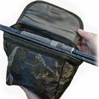 Solar - Undercover Camo Padded Reel Pouch - pokrowiec na kołowrotek pokrowiec na kołowrotek