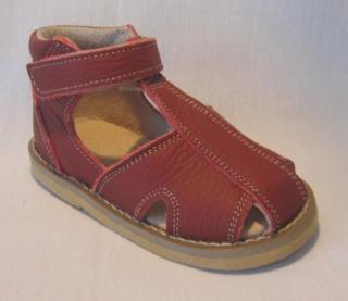 Buty ortopedyczne dziecięce czerwone WiK