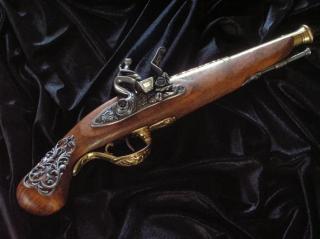 CZARNOPROCHOWY BRYTYJSKI PISTOLET SKAŁKOWY Z XVIII w. (1196-L)