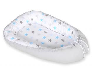 Kokon niemowlęcy dwustronny kojec otulacz Premium BOBONO - gwiazdy niebiesko-szare/szary