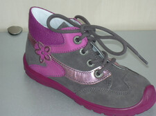 Buty obuwie dziecięce trzewiki Superfit 6-327-06 Softino r24-28