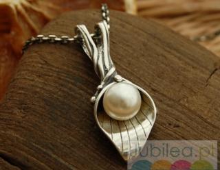 EMMA - srebrny wisiorek z perłą