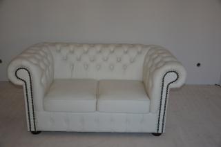Sofa Classic Chesterfield 2-osobowa - 100% skóra naturalna, dostępna "od ręki"
