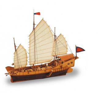 Drewniany model do sklejania statku Red Dragon - Artesania 18020