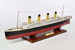 Drewniany model statku RMS Titanic do sklejania Amati 1606 skala 1:250