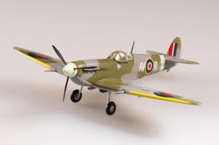 Gotowy model Spitfire Mk.V RAF 121 September 1942 Easy Model 37211
