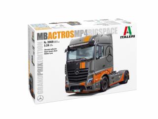 Italeri 3968 Ciężarówka Mercedes-Benz Actros MP4 Bigspace - Grand Prix Edition 1/24