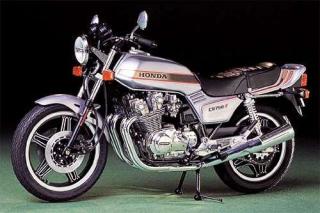 Model do sklejania motocykla Honda CB750F - Tamiya 14006