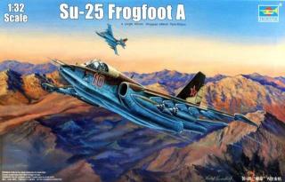 Model myśliwca Sukhoi Su-25 Frogfoot A w skali 1:32 do sklejania
