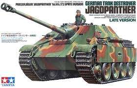 Model niszczyciela czołgów Jagdpanther do sklejania Tamiya 35203
