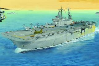 Model okrętu desantowego USS Wasp LHD-1 do sklejania Hobby Boss 83402