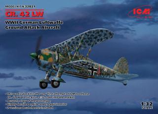 Myśliwiec Fiat CR.42 w skali 1/32 ICM 32021