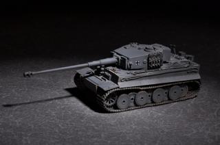 Plastikowy model czołgu Tiger z 88mm kwk L/71 do sklejania 1:72 Trumpeter 07164