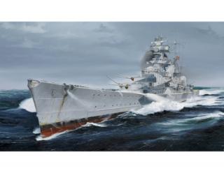 Plastikowy model krążownika Admiral Hipper 1940 do sklejania w skali 1:700 Trumpeter nr 05775