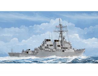 Plastikowy model niszczyciela rakietowego USS Cole DDG-67 do sklejania Trumpeter 04524 skala 1:350
