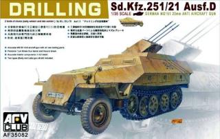 Plastikowy model półgąsienicowego transportera Sd.Kfz.251/21 Ausf. D Drilling z MG 2151 do sklejania w skali 1:35 z firmy AFV Club nr AF35082