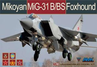 Plastikowy model redukcyjny myśliwca Mikoyan MiG-31B/BS Foxhound