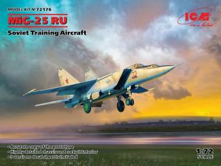 Plastikowy model samolotu treningowego MiG-25 RU do sklejania 1:72 ICM 72176