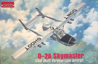 Plastikowy model wielofunkcyjnego lekkiego samolotu Cessna O-2A Skymaster do sklejania w skali 1:32 z firmy Roden nr 620