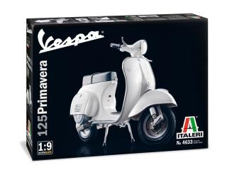 Plastikowy model włoskiego skutera Vespa 125 Primavera do sklejania w skali 1:9 z firmy Italeri nr 4633