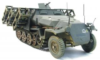 Redukcyjny model transportera Sd.Kfz.251/1 do sklejania AFV AF35091