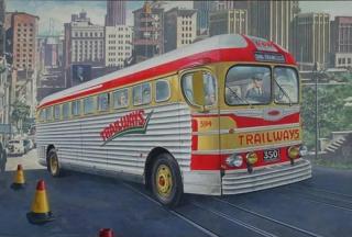 Roden 819 GMC PD-3751 Silverside Trailwagon Trailways Company model 1-35