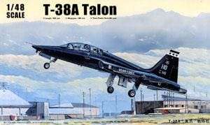 Samolot szkoleniowy T-38A Talon do sklejania w skali 1:48