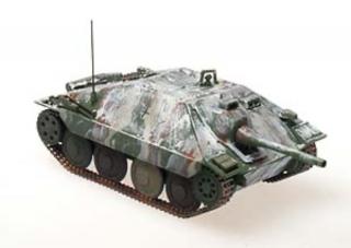 Sklejony i pomalowany model Hetzer Panzerstahl 88038 skala 1:72