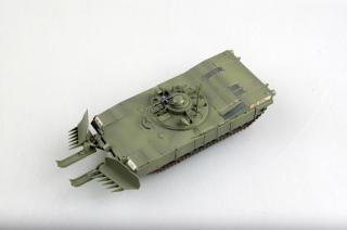 Sklejony i pomalowany model pojazdu M1 Panther w skali 1/72 Easy Model 35049