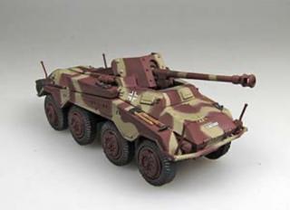 Sklejony i pomalowany model Sd.Kfz.234/4 Panzerstahl 88018 skala 1:72