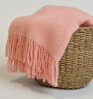 Koc z Wełny Merino Bouclé LANEA, Rozmiar - 140x200, Kolor - różowy WYPRZEDAŻ, WYSYŁKA GRATIS, 603-671-572