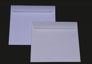 KOPERTA OZDOBNA  LESSEBO WHITE  (BIAŁA)  K4  (15,6 cm x 15,6 cm )