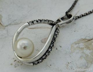BALENA - srebrny wisiorek z perła i kryształkami