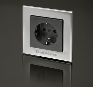 GigaWatt G-044 SCHUKO Gniazdo podtynkowe. Skorzystaj z 30 rat 0% w salonie Ultimate Audio Konin