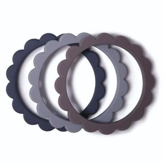 Mushie - 3 gryzaki silikonowe bransoletki FLOWER Dove Gray/Steel/Stone Mimisia.pl