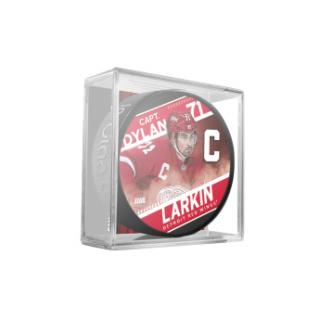 Detroit Red Wings krążek Dylan Larkin Captain Collection