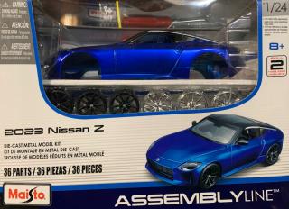 Nissan Z 2023 blue 1:24 do składania Maisto 39267