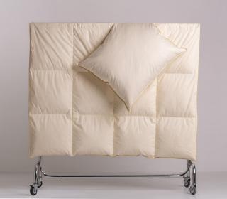 Kołdra całoroczna Bossanova SOFT (80% pierze + 20% puch gęsi)