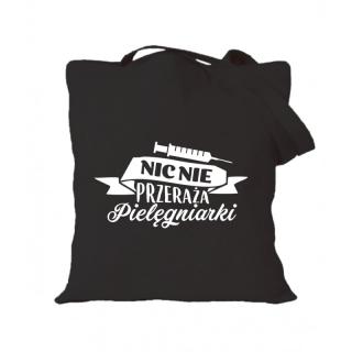 Nic nie przeraża pielęgniarki  Czarny