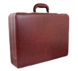 NESESER-DYPLOMATKA DAVIDTS 282-243 Brown
