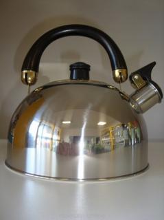 MAESTRO MR-1300 Czajnik 2,5L z czarnym uchwytem