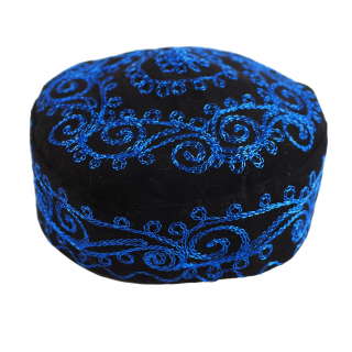 Cienka czapka męska krymka Czarna granatowym haftem (60cm)
